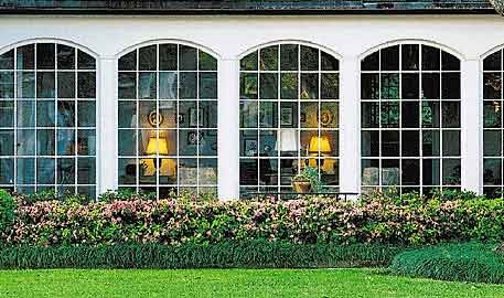 Fixed extended arch windows